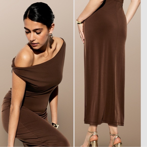 NWTS💓THE OCCASION M💓ELITE OLD NAVY LINE LUSTROUS SABLE ONE SHOULDER MIDI DRESS - Picture 8 of 16